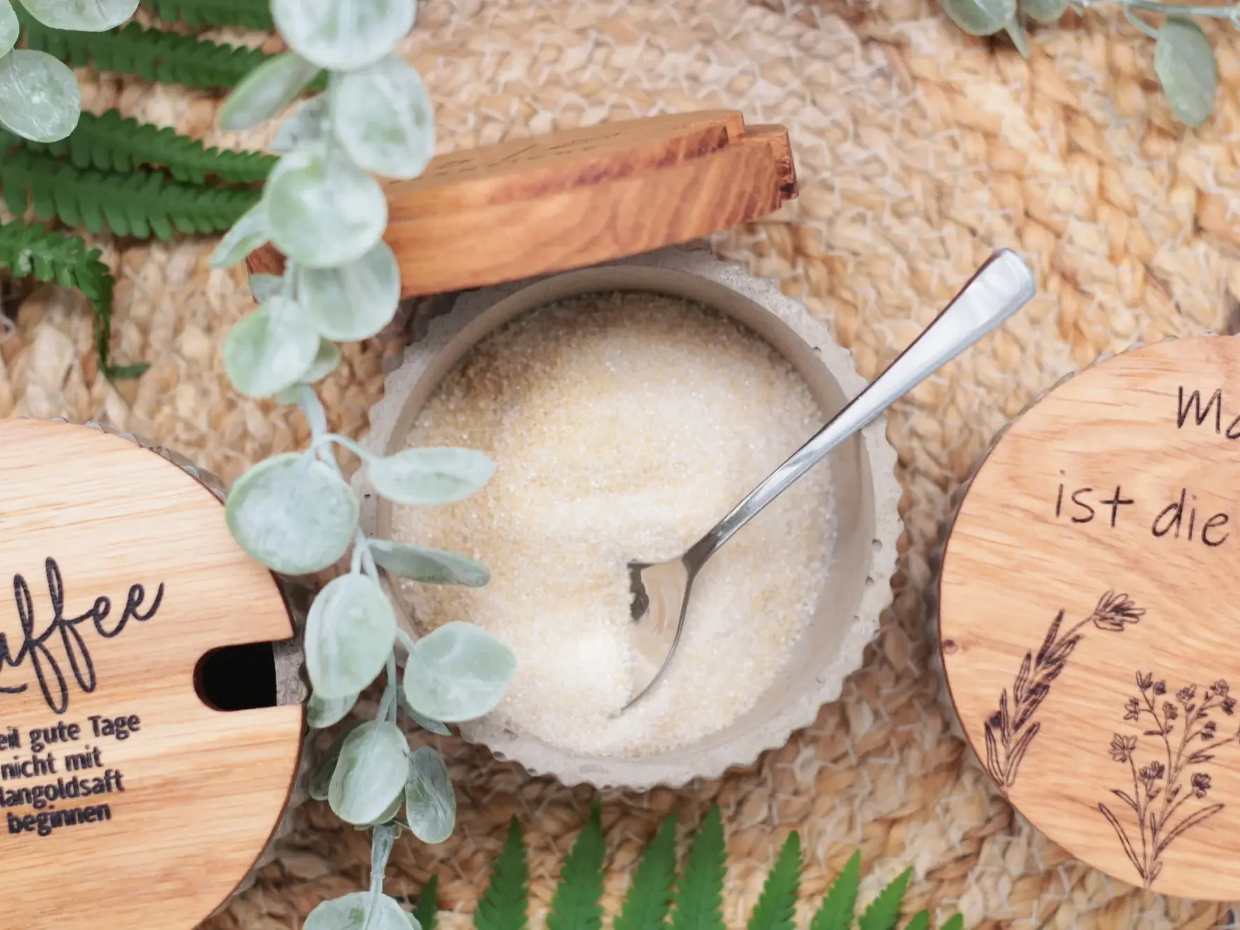 Zuckerdose strukturiert mit Holzdeckel Zuckerdose strukturiert mit Holzdeckel